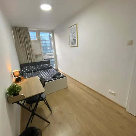In - G39 * Warszawa